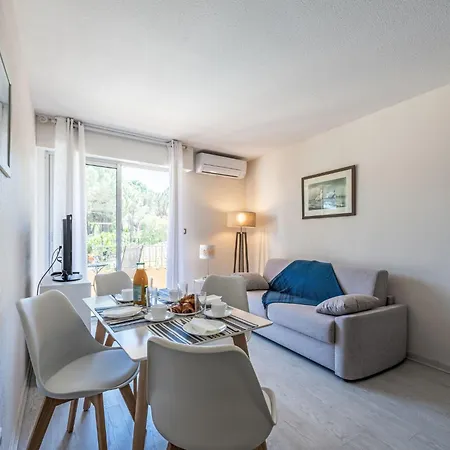 Caesar Domus-1 By Interhome Lejlighed Saint-Tropez