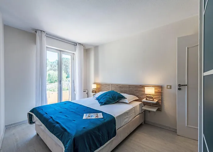 Caesar Domus-1 By Interhome